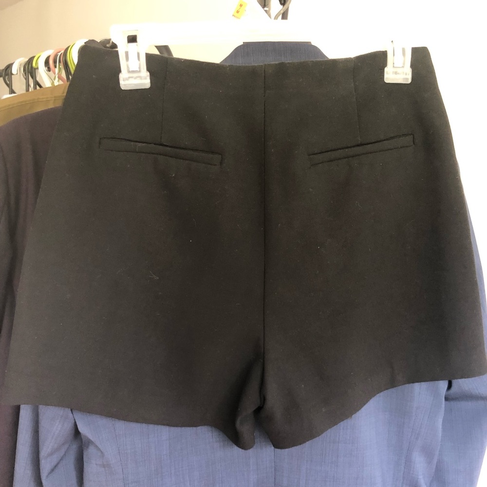Black zara skort